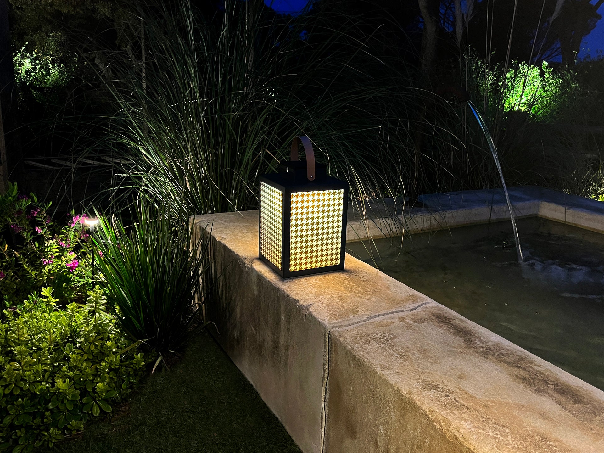 Lanterne solaire COUTURE