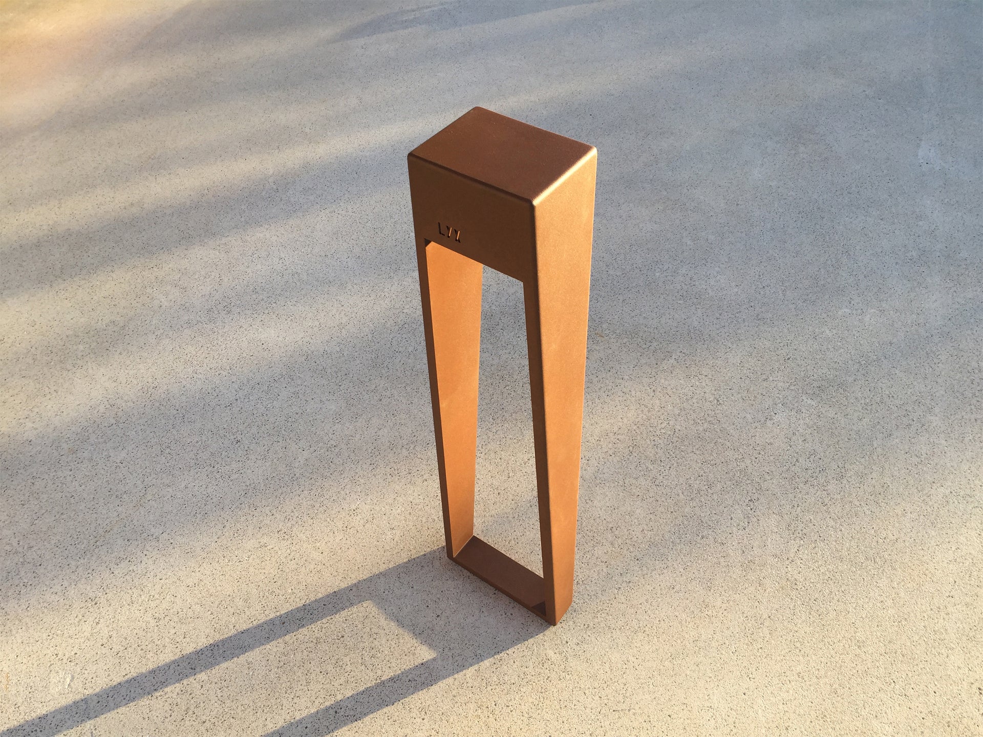 Solar wall light test