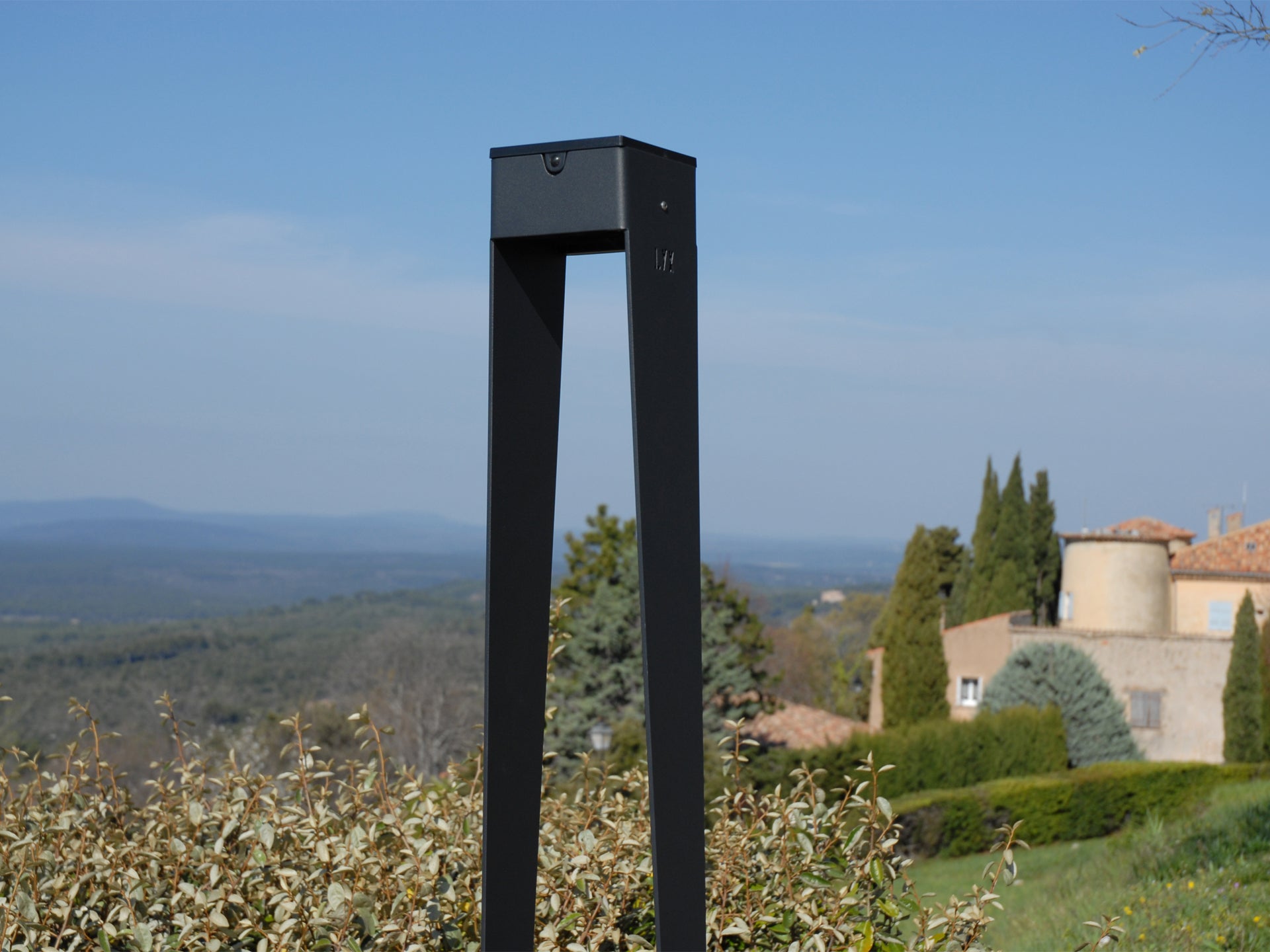 Solar wall light test