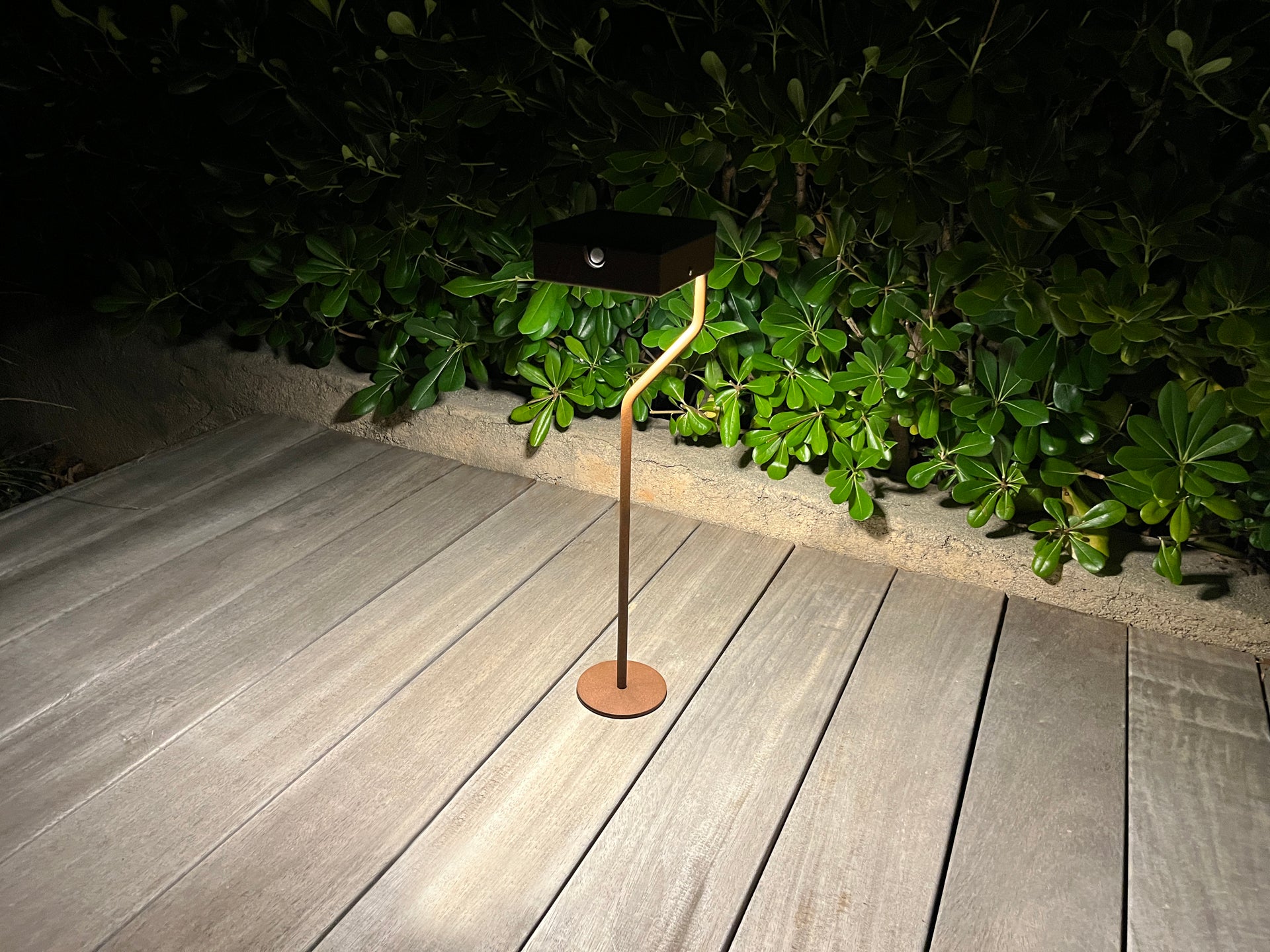 Solar wall light test