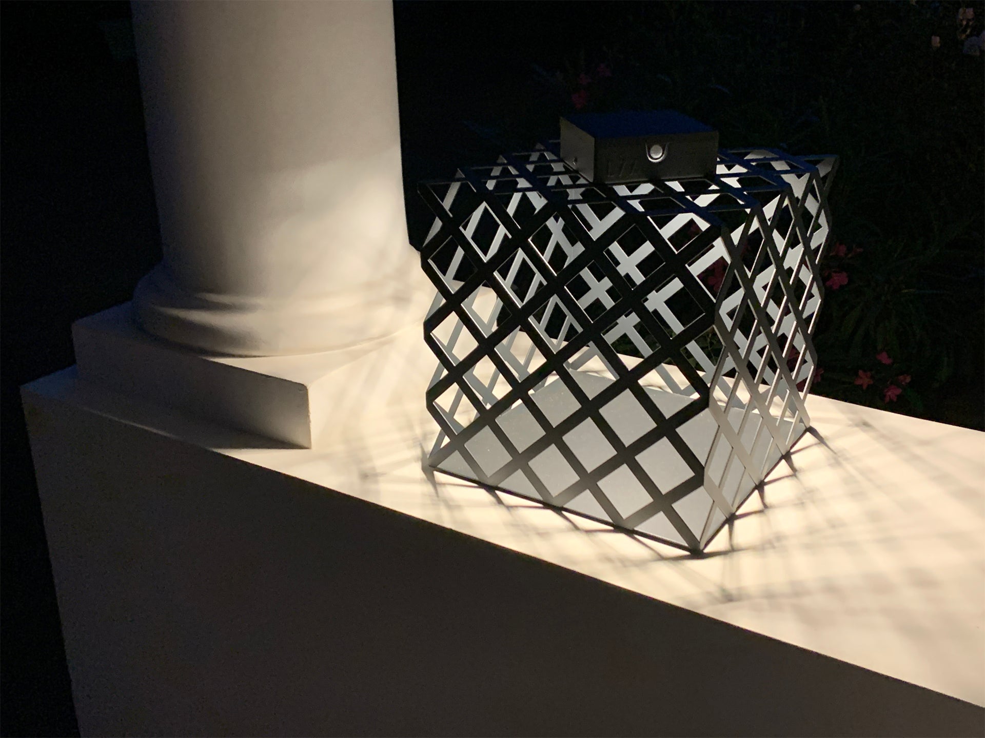 Solar wall light test