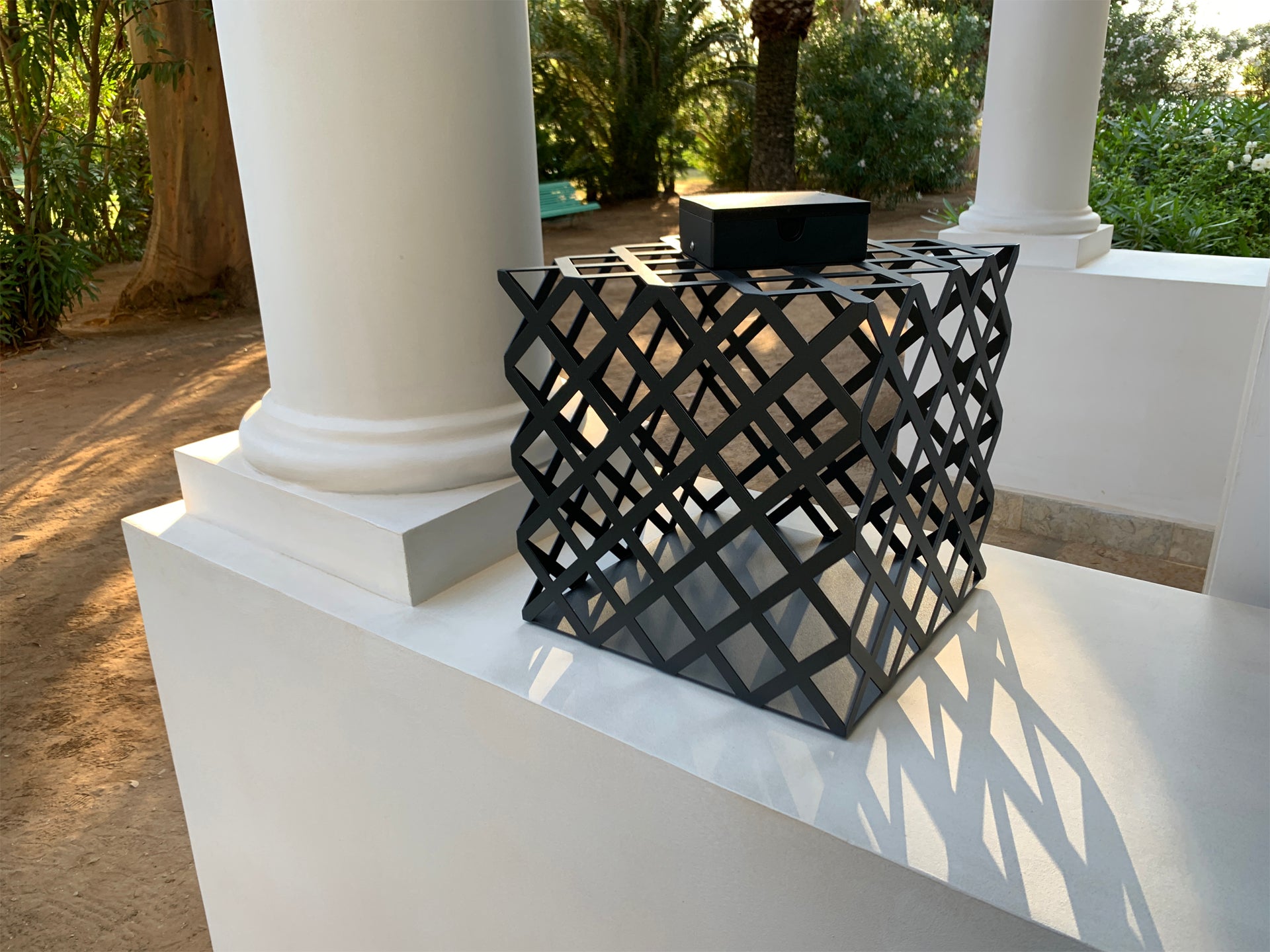 Solar wall light test