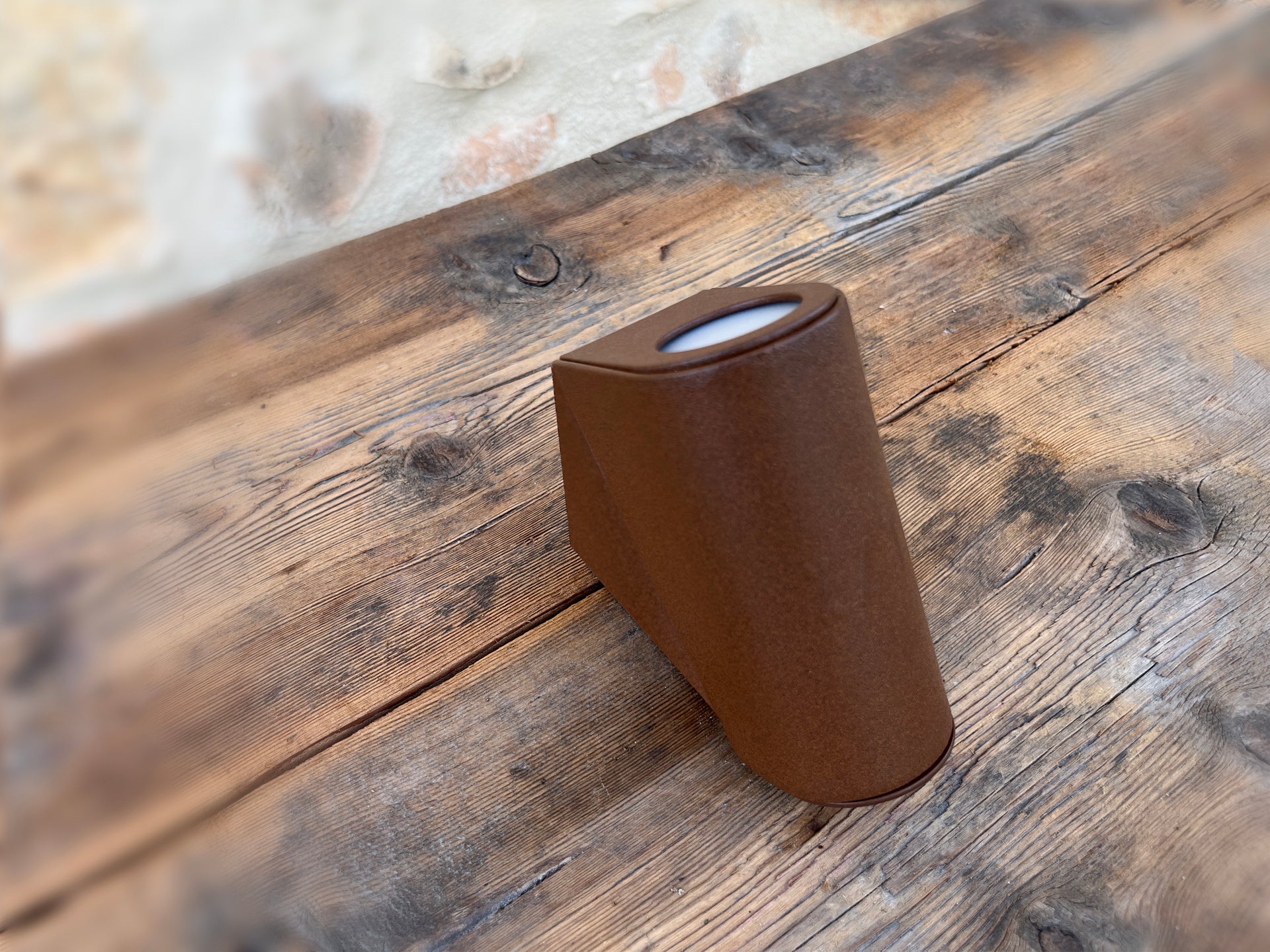 Solar wall light test